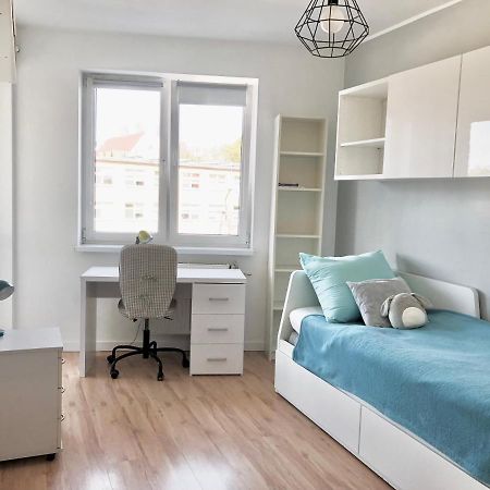 Apartament Family Wroclaw Z Klimatyzacja Parking Apartment Exterior foto